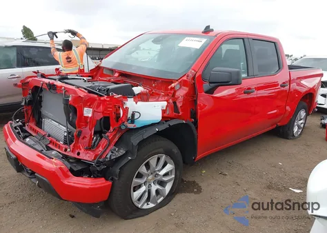 2025 Chevrolet Silverado 1500 2Wd Short Bed Custom z USA, uszkodzony, nr VIN 1GCPABEK0SZ242853